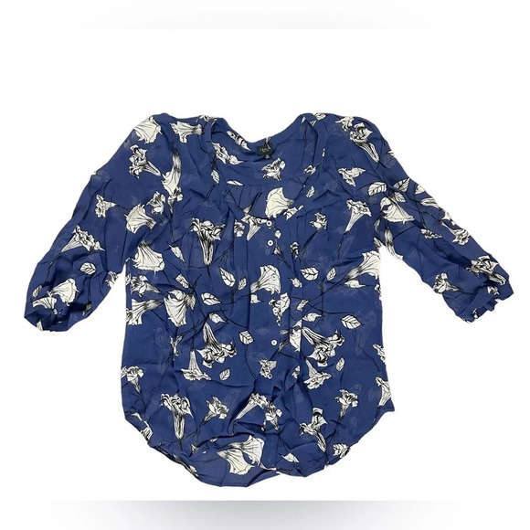 Aritzia Babaton Floral Blouse 3/4 length sleeve top buttons Purple Size Medium - Picture 2 of 16